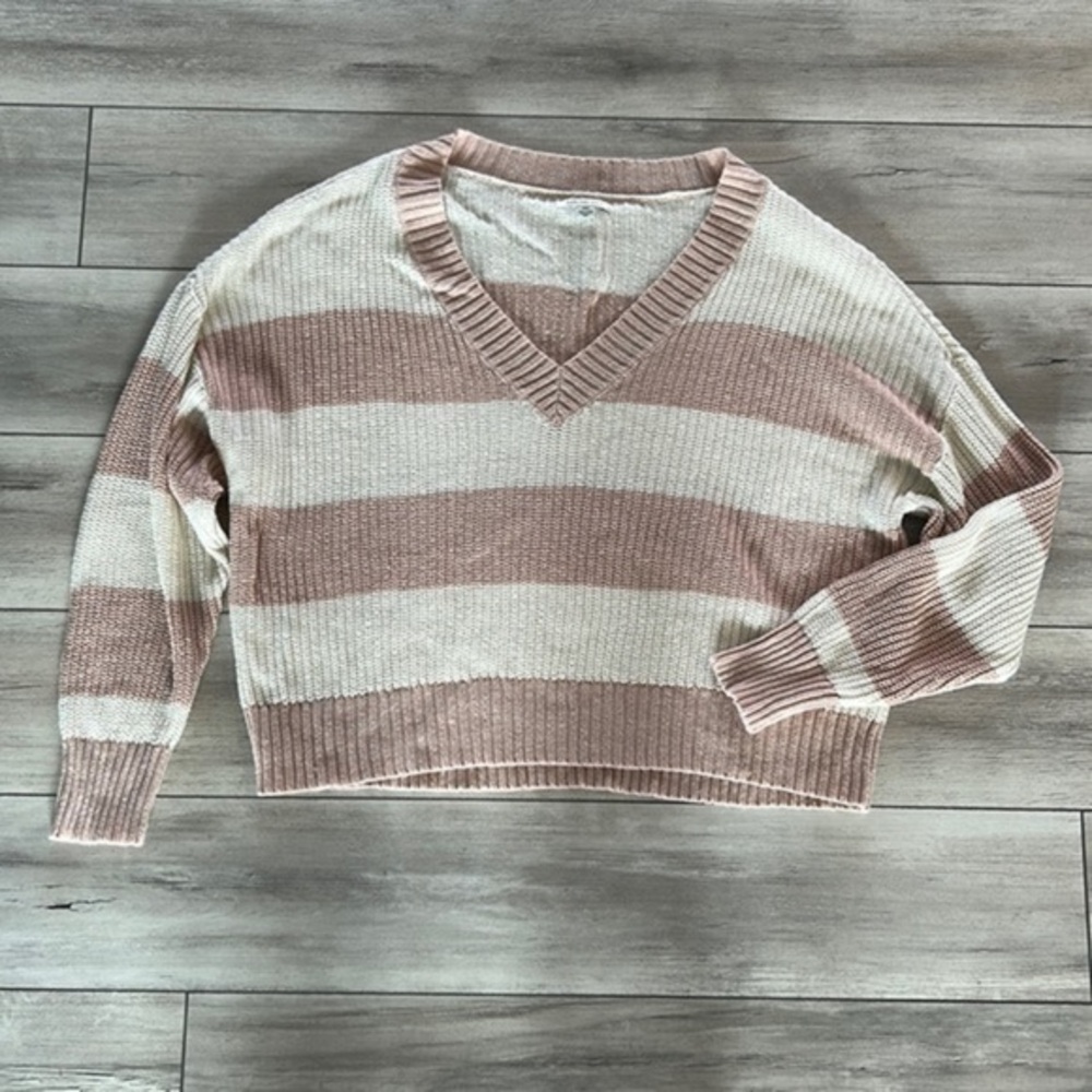 American Eagle size large striped knit v neck sweater